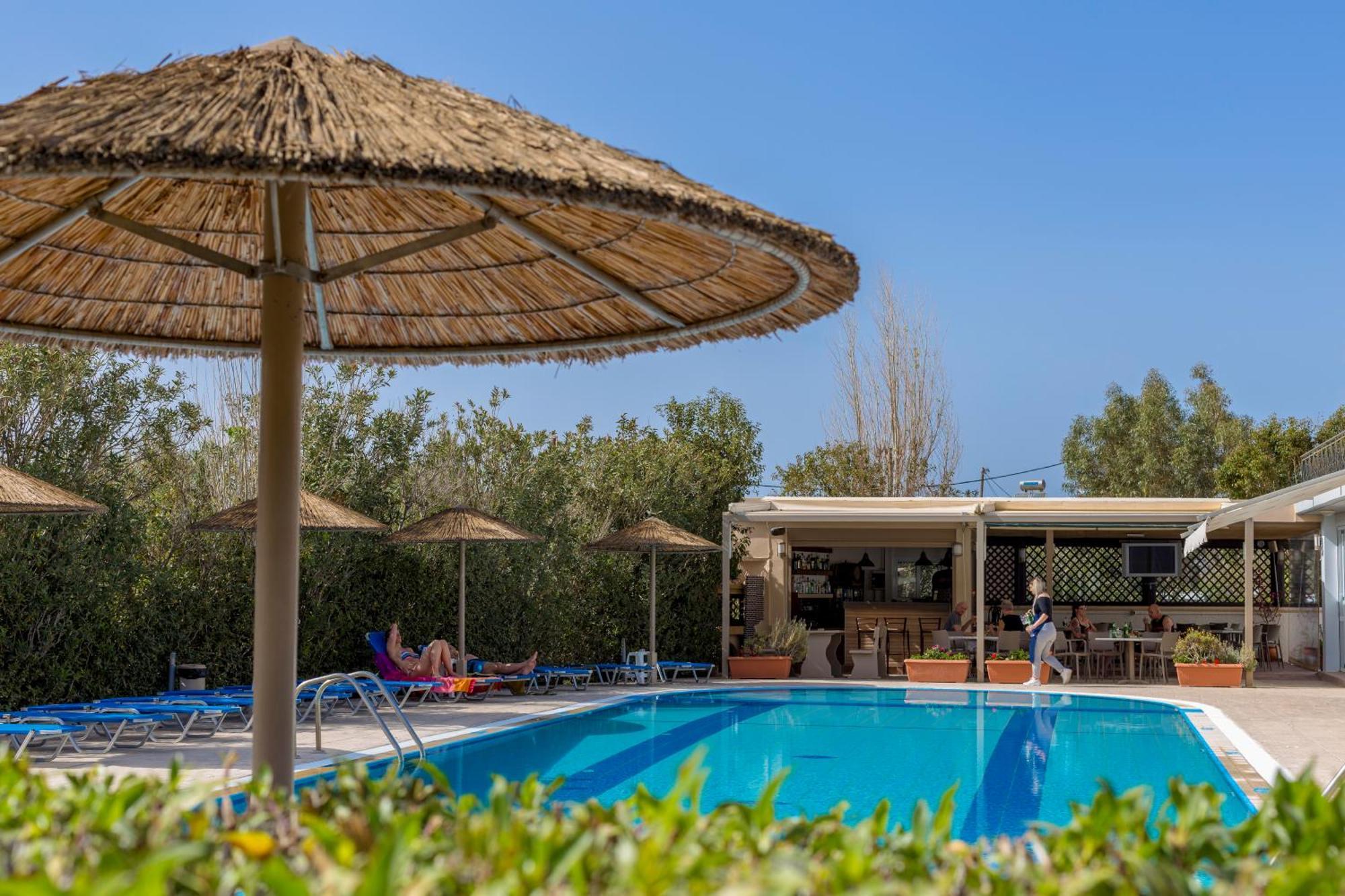 Sun & Sea Hotel Apartments Фалираки Экстерьер фото