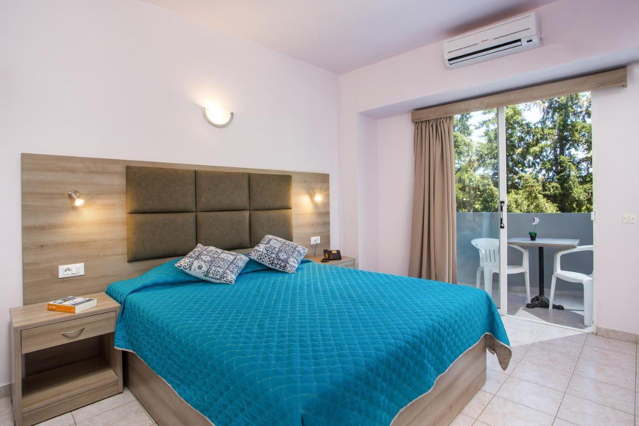 Sun & Sea Hotel Apartments Фалираки Экстерьер фото